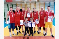 Кубок города по баскетболу завоевала обновленная команда «Факел»