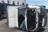 Автопогоня с аварией: в районе КПП перевернулся грузовик