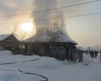 Сегодня утром в Орловке горел дом