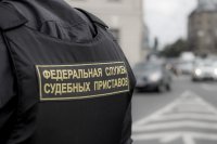 Судебные приставы взыскали с должника 600 тыс рублей