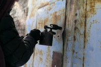 Полицейские задержали жителей Канска, совершавших кражи из гаражей