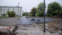 Строительство нового детского городка в районе гостиницы &quot;Космос&quot; задерживается