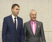 Вера Егорова и Олег Дорошенко отмечены знаком отличия "За заслуги перед городом"