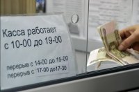 Более 2 млн рублей задолжали управляющей компании жильцы общежития Советская, 6