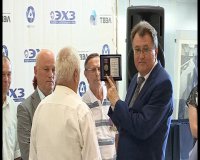 В канун празднования 60-летия Зеленогорска 40 ветеранов Электрохимического завода награждены памятными знаками