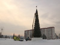 Комбинат благоустройства города украшает Зеленогорск к Новому году