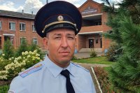 Полицейские Зеленогорска просят поддержать участкового Сергея Данько