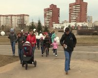 Дети против насилия. Свой призыв высказали на улицах города волонтеры