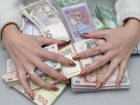 Сотрудницу банка уличили в хищении более 320 тысяч рублей со счета клиента
