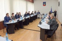 Сегодня в Совете депутатов – заседание комиссии по местному самоуправлению и социальной политике
