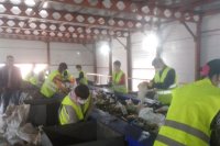Депутаты посетили линию сортировки мусора на полигоне ТБО