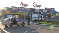 Сегодня в Зеленогорске экстренно эвакуировали посетителей торгового центра &quot;Сибирский городок&quot;