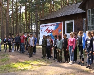 На территории бывшего пионерского лагеря в Рыбинском бору развернута военно-патриотическая игра