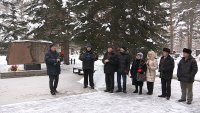 В  День героев Отечества на городском кладбище состоялся традиционный  митинг