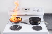 Посуда, оставленная на огне без присмотра, едва не стала причиной пожара на Парковой, 9.