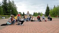 Юные художники осваивают технику пленэра