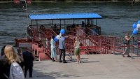 Сегодня открылась паромная переправа через р. Кан