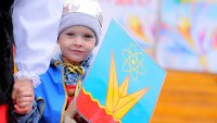 Зеленогорцы отметили День защиты детей в сквере "Дружба"